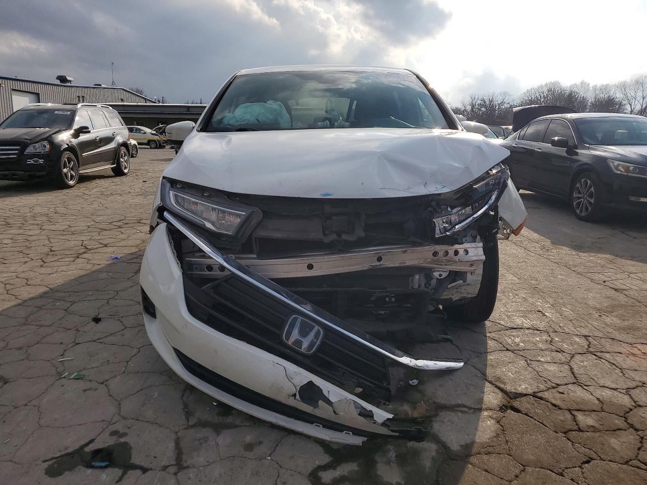 2021 Honda Odyssey Ex White vin: 5FNRL6H56MB017653