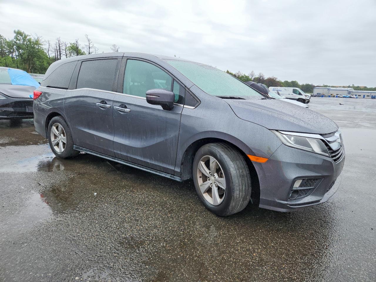 2018 Honda Odyssey Ex Charcoal vin: 5FNRL6H57JB086234