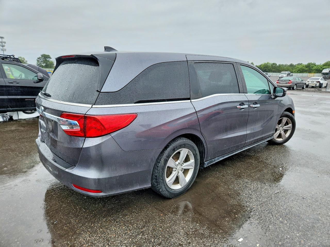 2018 Honda Odyssey Ex Charcoal vin: 5FNRL6H57JB086234