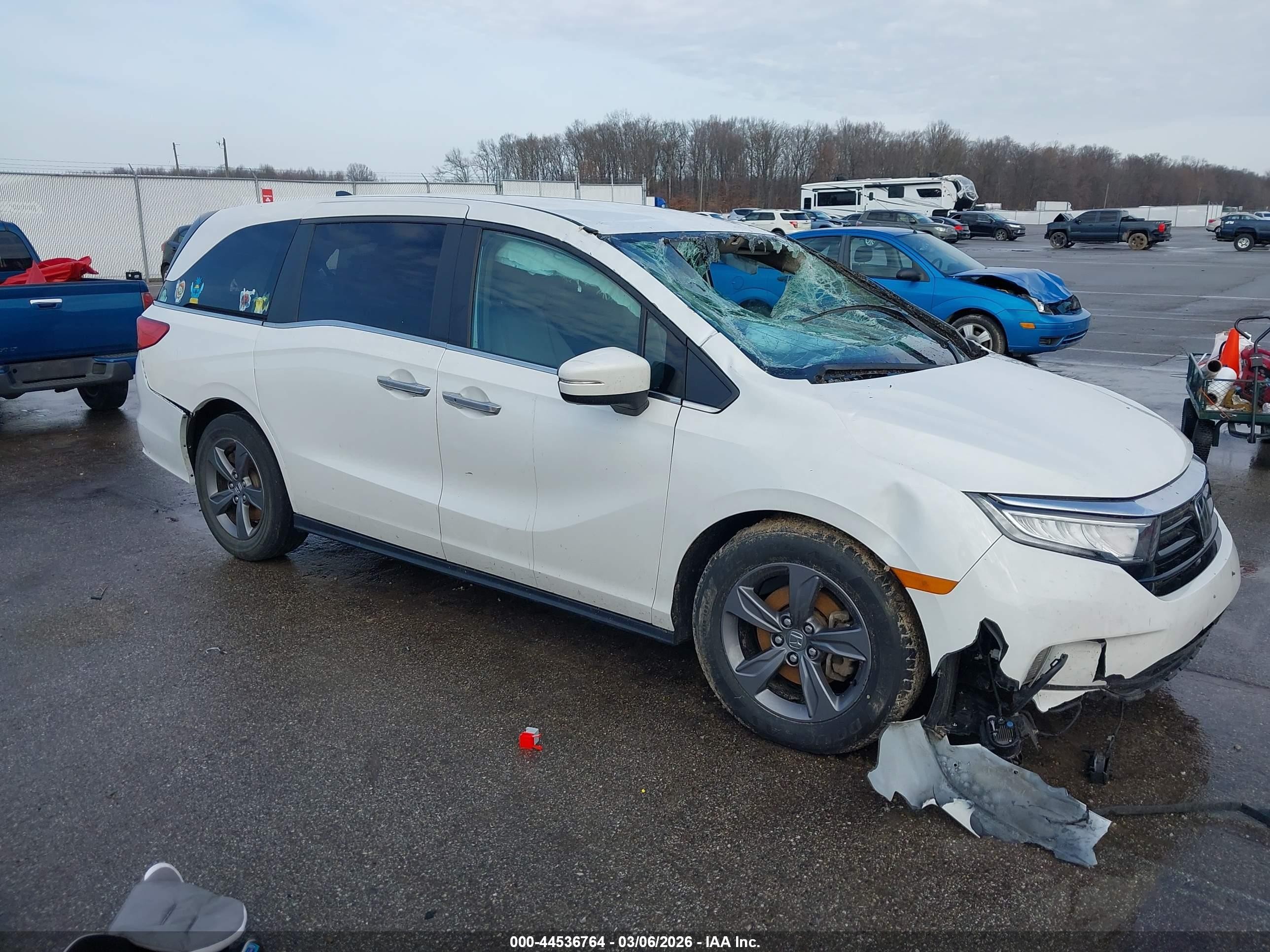 2021 Honda Odyssey Ex White vin: 5FNRL6H59MB031496