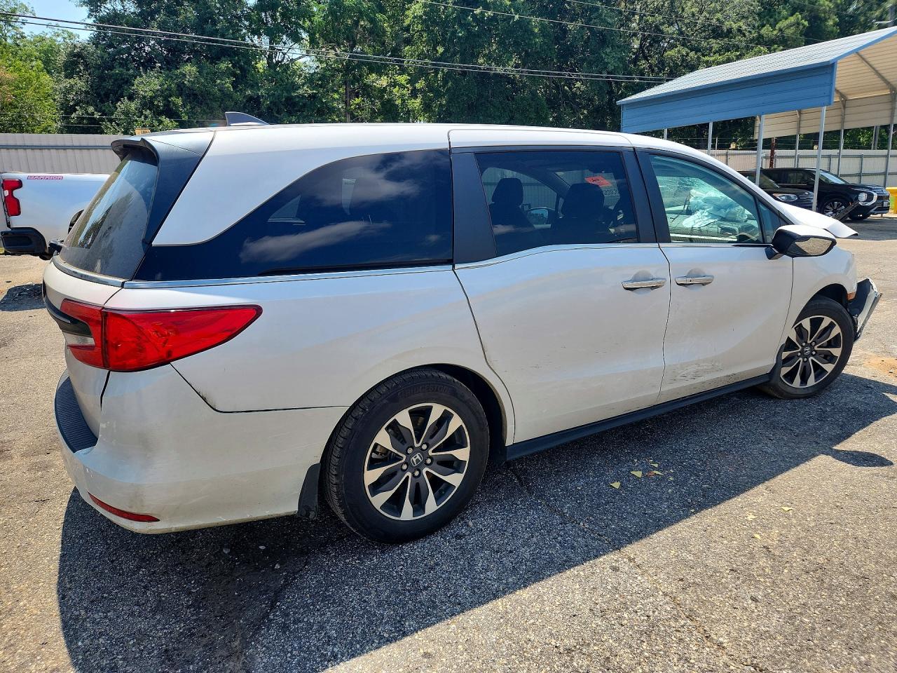 2023 Honda Odyssey Exl White vin: 5FNRL6H60PB078512