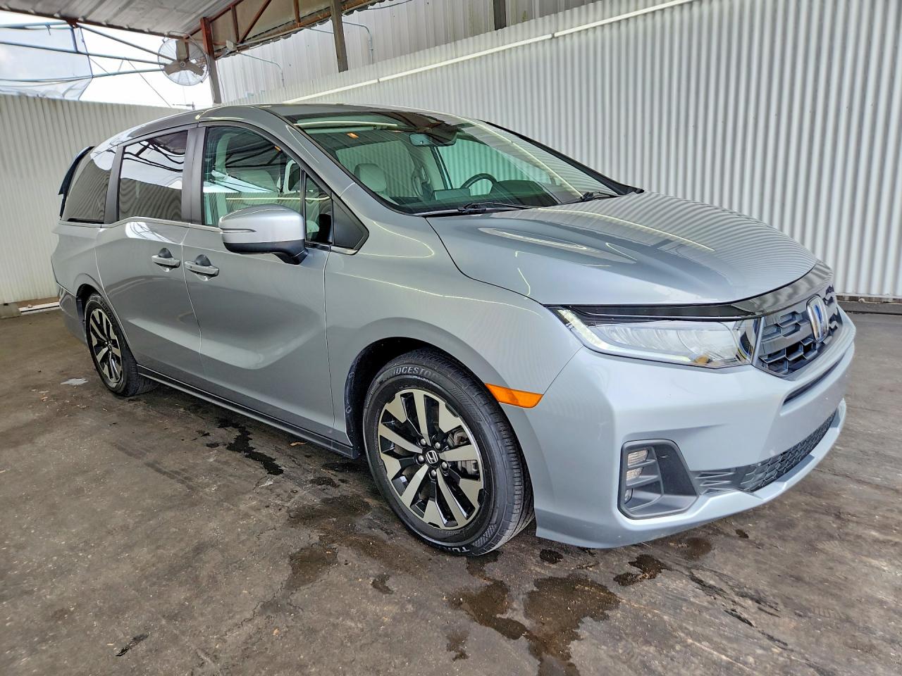 2025 Honda Odyssey Exl Silver vin: 5FNRL6H60SB080270