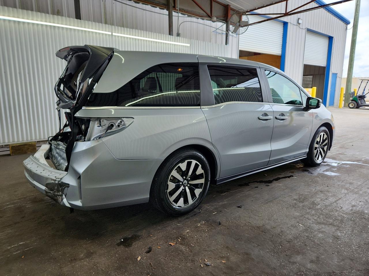 2025 Honda Odyssey Exl Silver vin: 5FNRL6H60SB080270