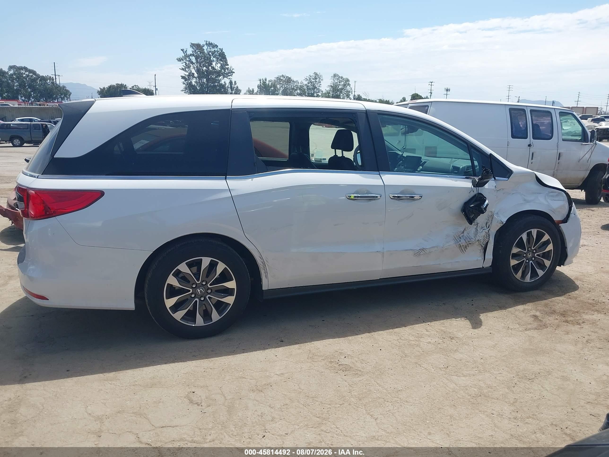 2023 Honda Odyssey Ex-l White vin: 5FNRL6H62PB056673