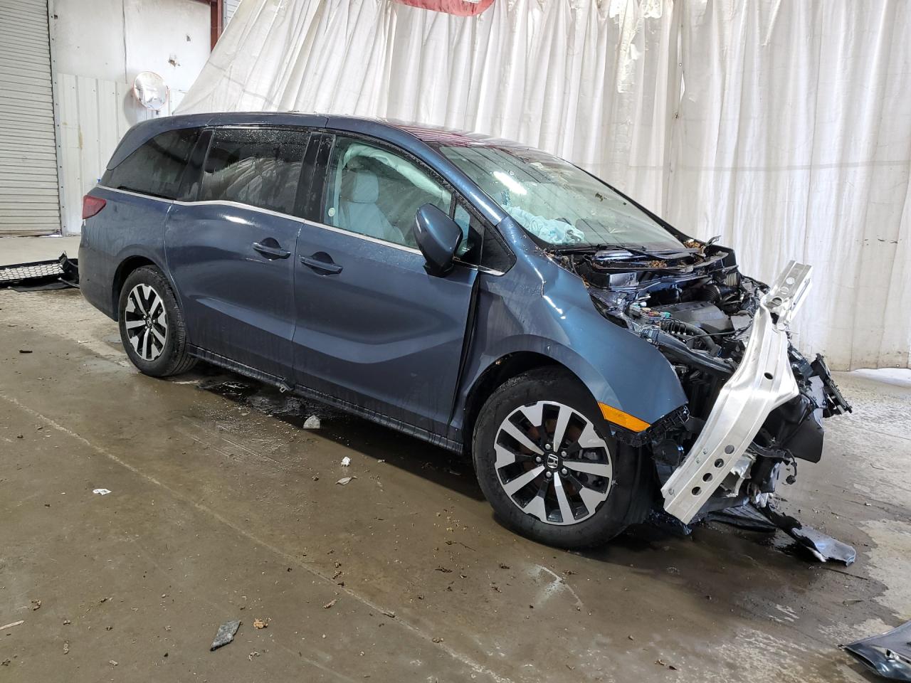 2025 Honda Odyssey Exl Синий vin: 5FNRL6H63SB073426 Damage: Right Front Fender, Severe Damage, Replacement Required