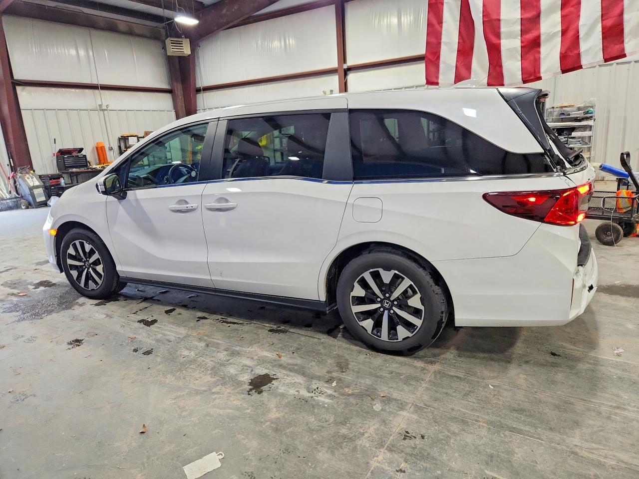 2025 Honda Odyssey Exl White vin: 5FNRL6H63SB078772