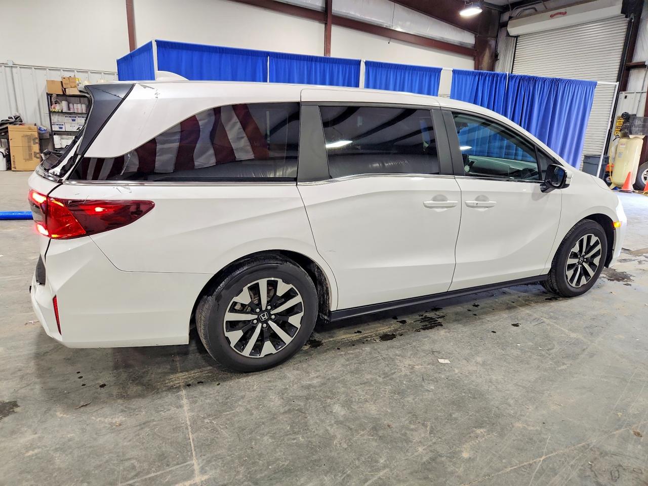 2025 Honda Odyssey Exl White vin: 5FNRL6H63SB078772