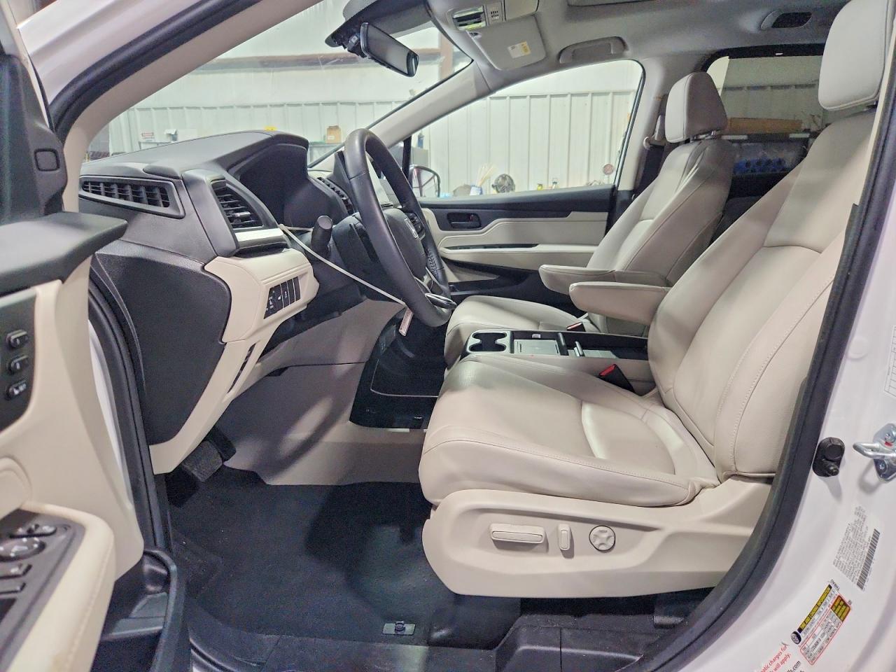 2025 Honda Odyssey Exl White vin: 5FNRL6H63SB078772
