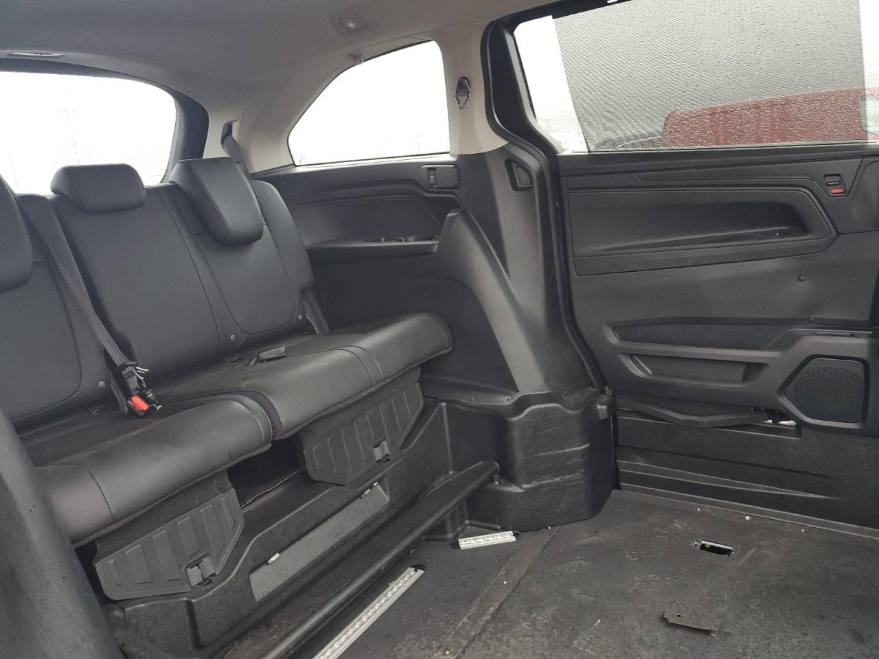 2025 Honda Odyssey Exl Silver vin: 5FNRL6H65SB018122