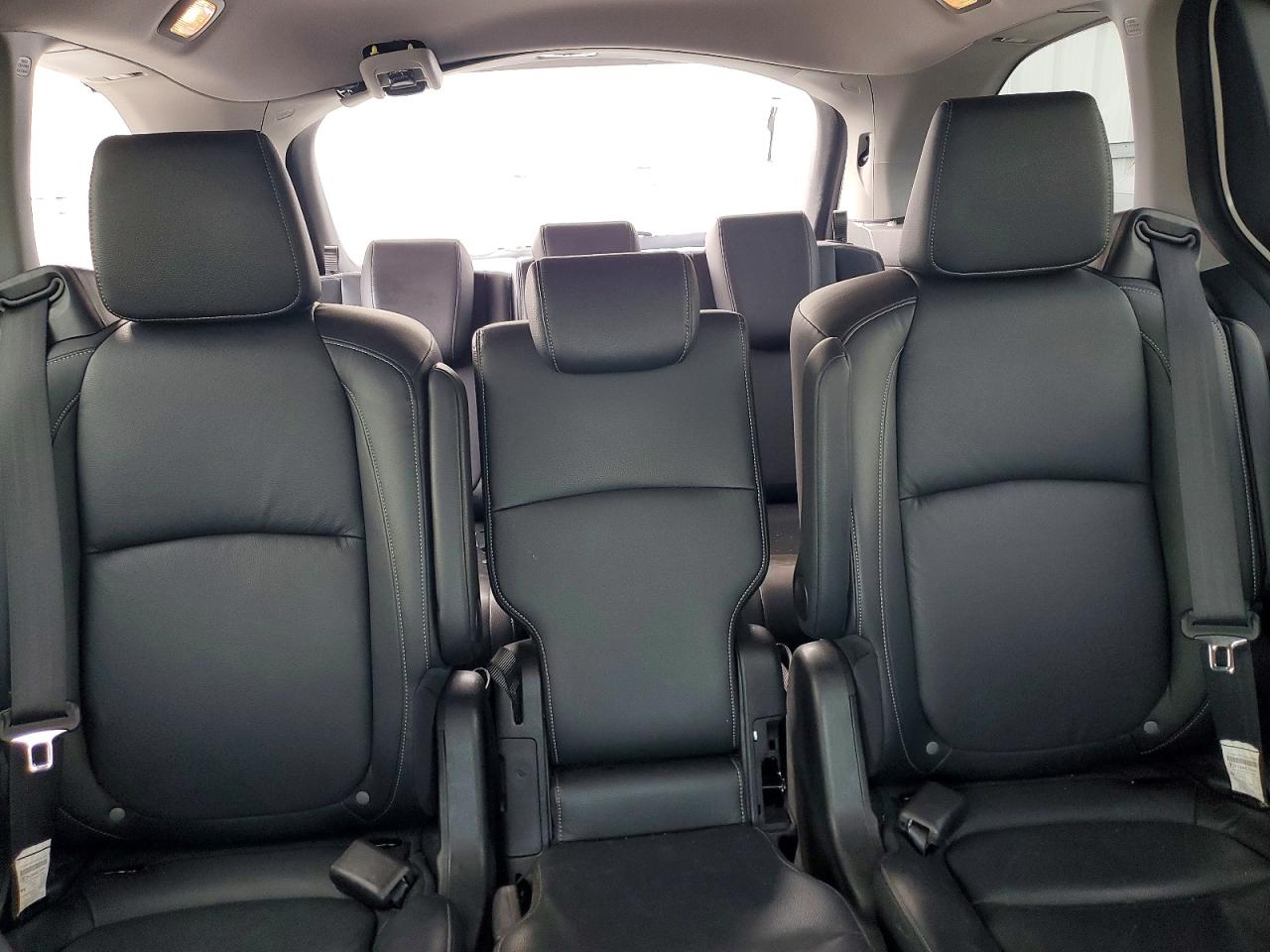 2024 Honda Odyssey Exl White vin: 5FNRL6H69RB064806