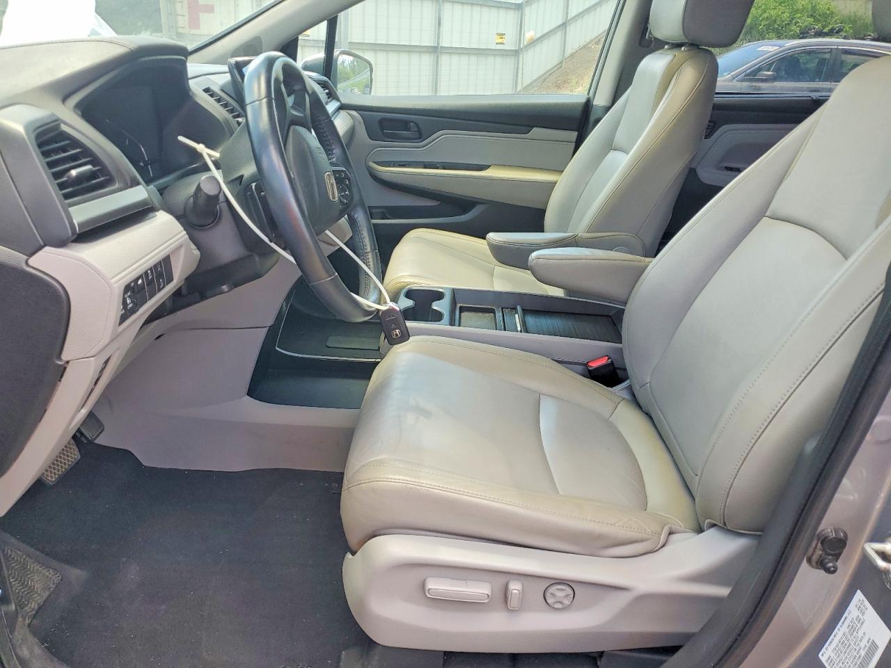 2019 Honda Odyssey Exl Silver vin: 5FNRL6H70KB128987