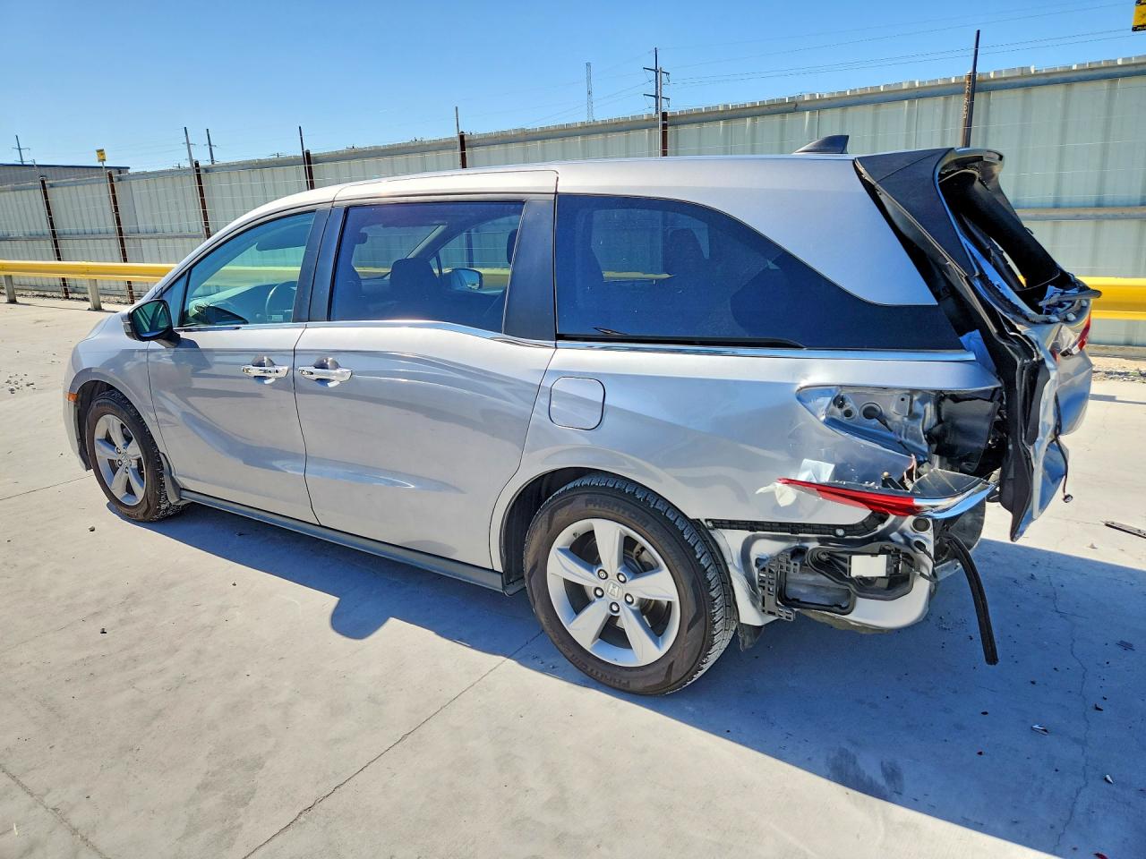 2020 Honda Odyssey Exl Silver vin: 5FNRL6H70LB059865