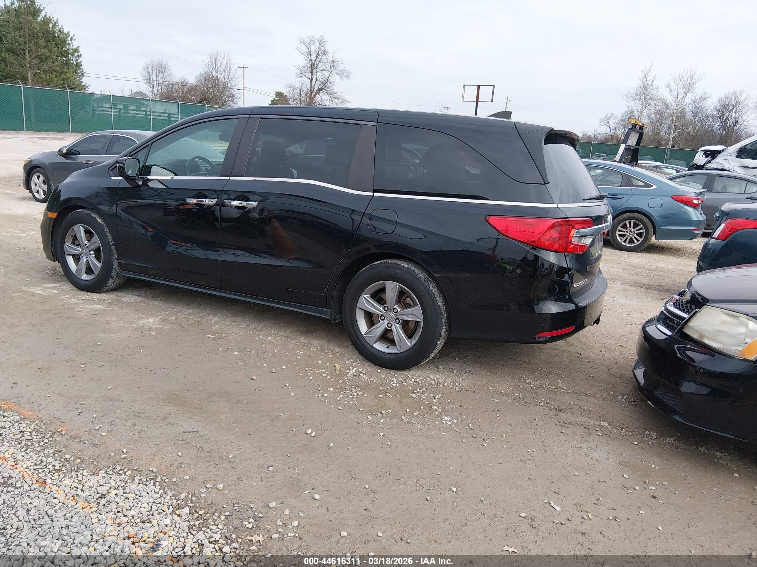 2018 Honda Odyssey Ex-l Black vin: 5FNRL6H71JB032218