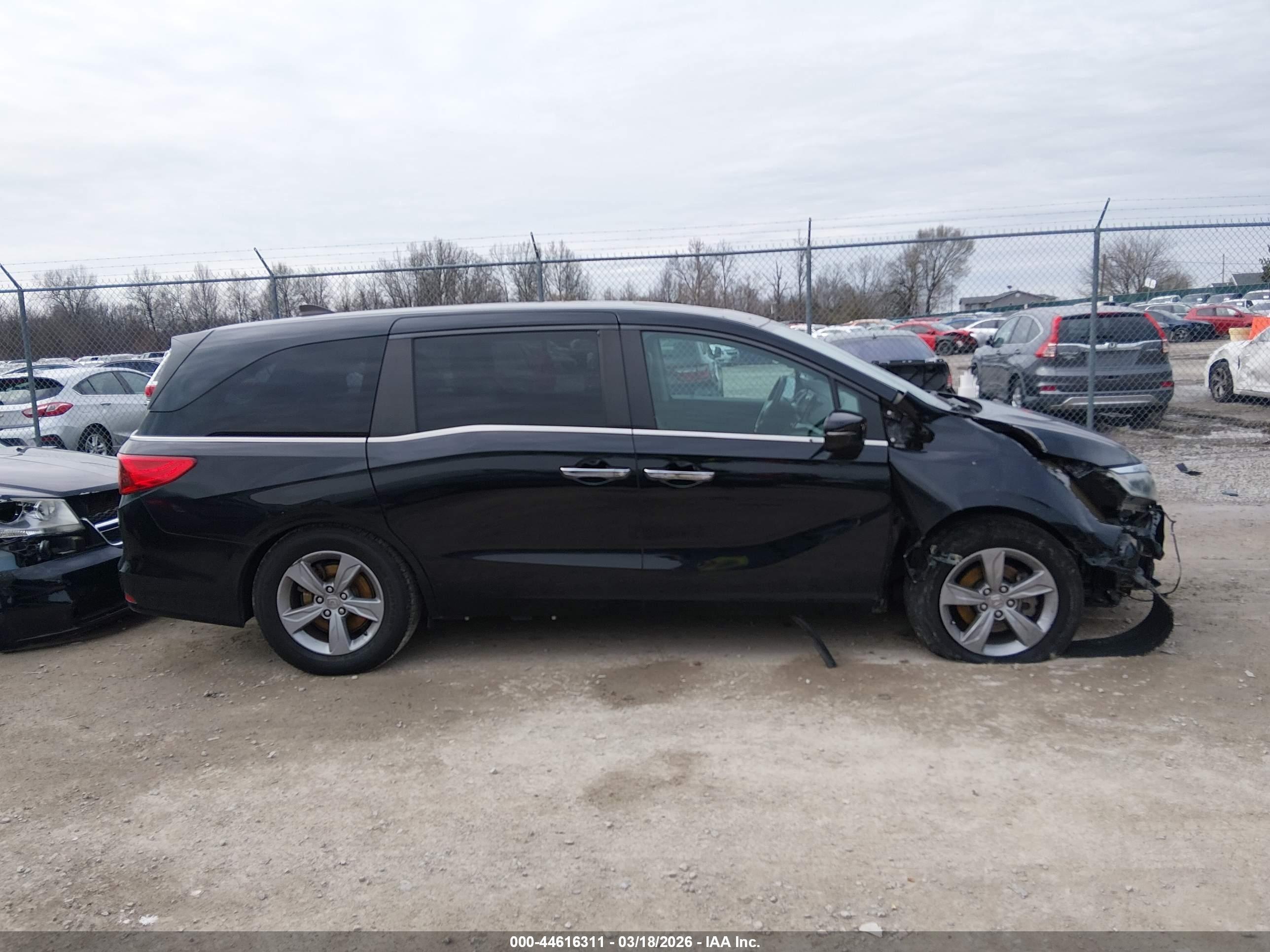 2018 Honda Odyssey Ex-l Black vin: 5FNRL6H71JB032218