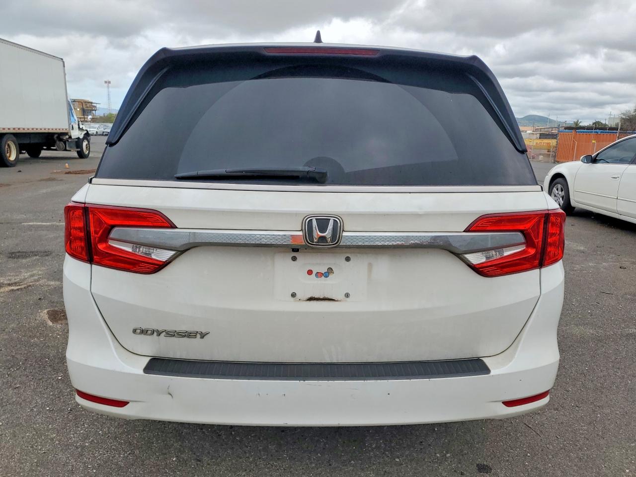 2020 Honda Odyssey Exl White vin: 5FNRL6H72LB006889