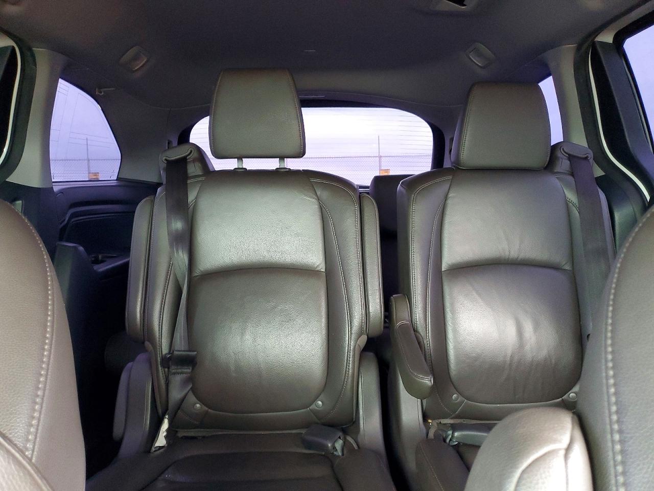 2020 Honda Odyssey Exl White vin: 5FNRL6H72LB006889