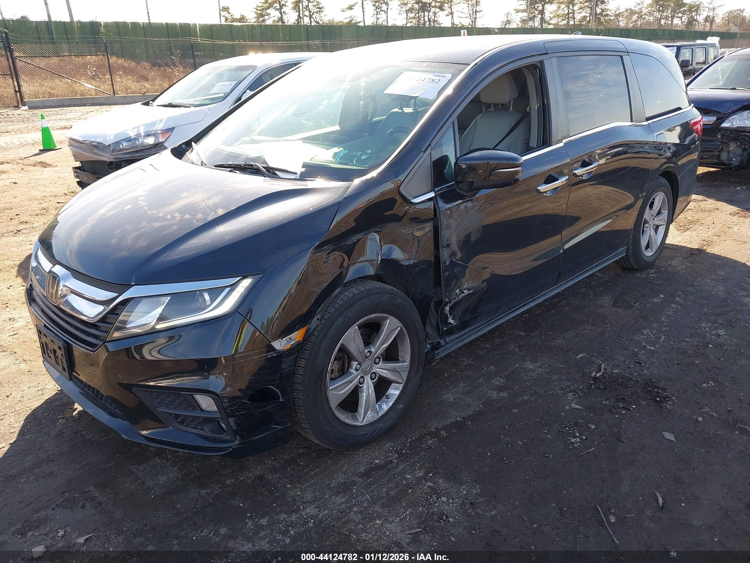 2020 Honda Odyssey Ex-l/ex-l W/navi   Res Black vin: 5FNRL6H72LB020050
