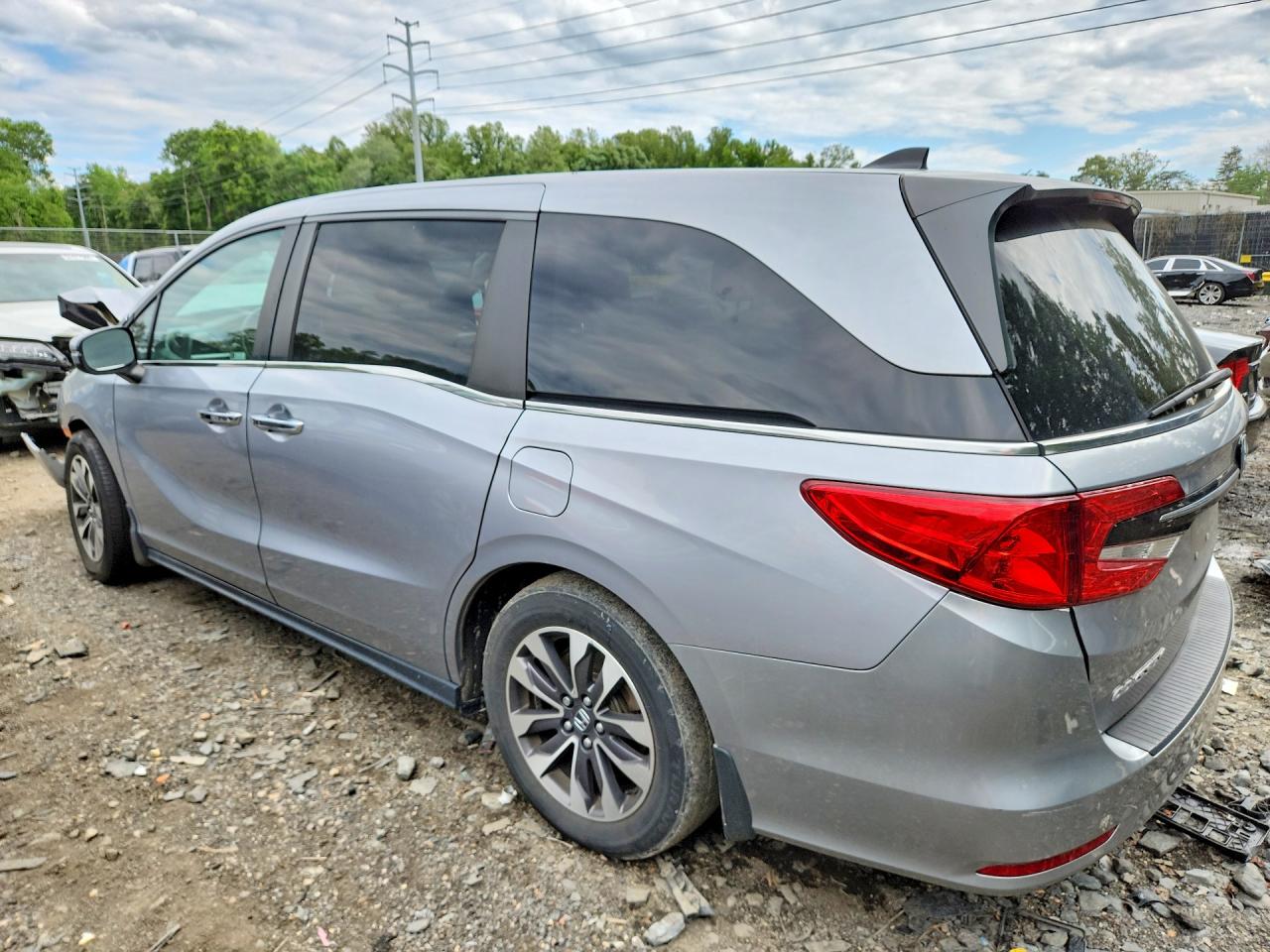 2021 Honda Odyssey Exl Silver vin: 5FNRL6H72MB028991