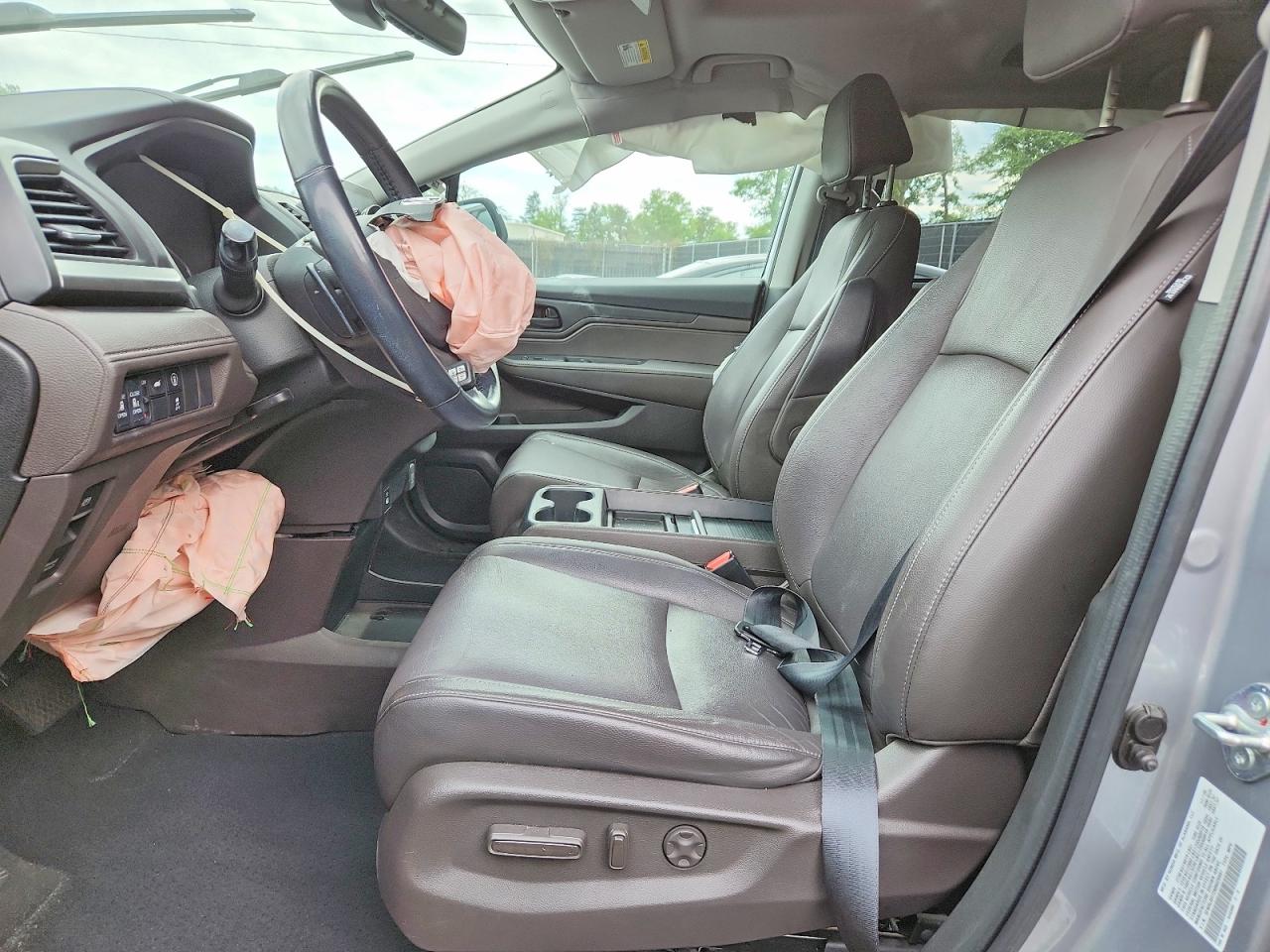 2021 Honda Odyssey Exl Silver vin: 5FNRL6H72MB028991