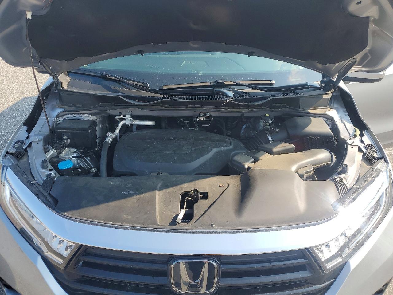2022 Honda Odyssey Exl Silver vin: 5FNRL6H72NB055819