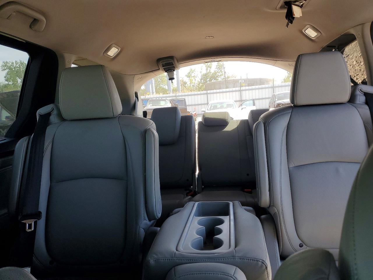 2018 Honda Odyssey Exl Blue vin: 5FNRL6H73JB065592