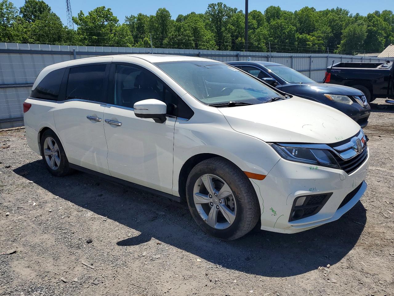 2019 Honda Odyssey Exl White vin: 5FNRL6H73KB091126