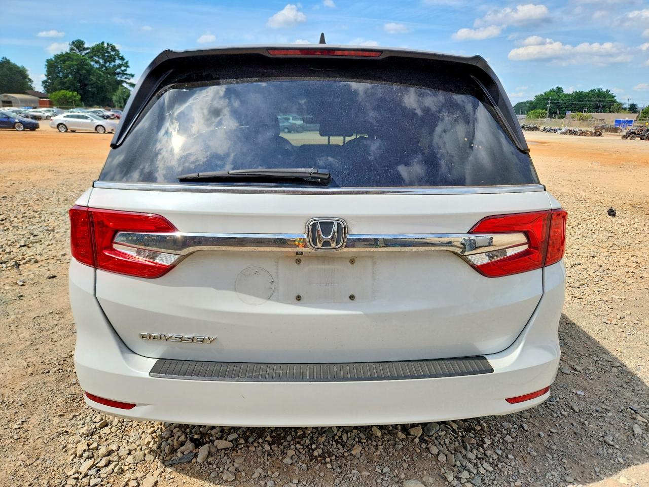 2020 Honda Odyssey Exl White vin: 5FNRL6H73LB038024