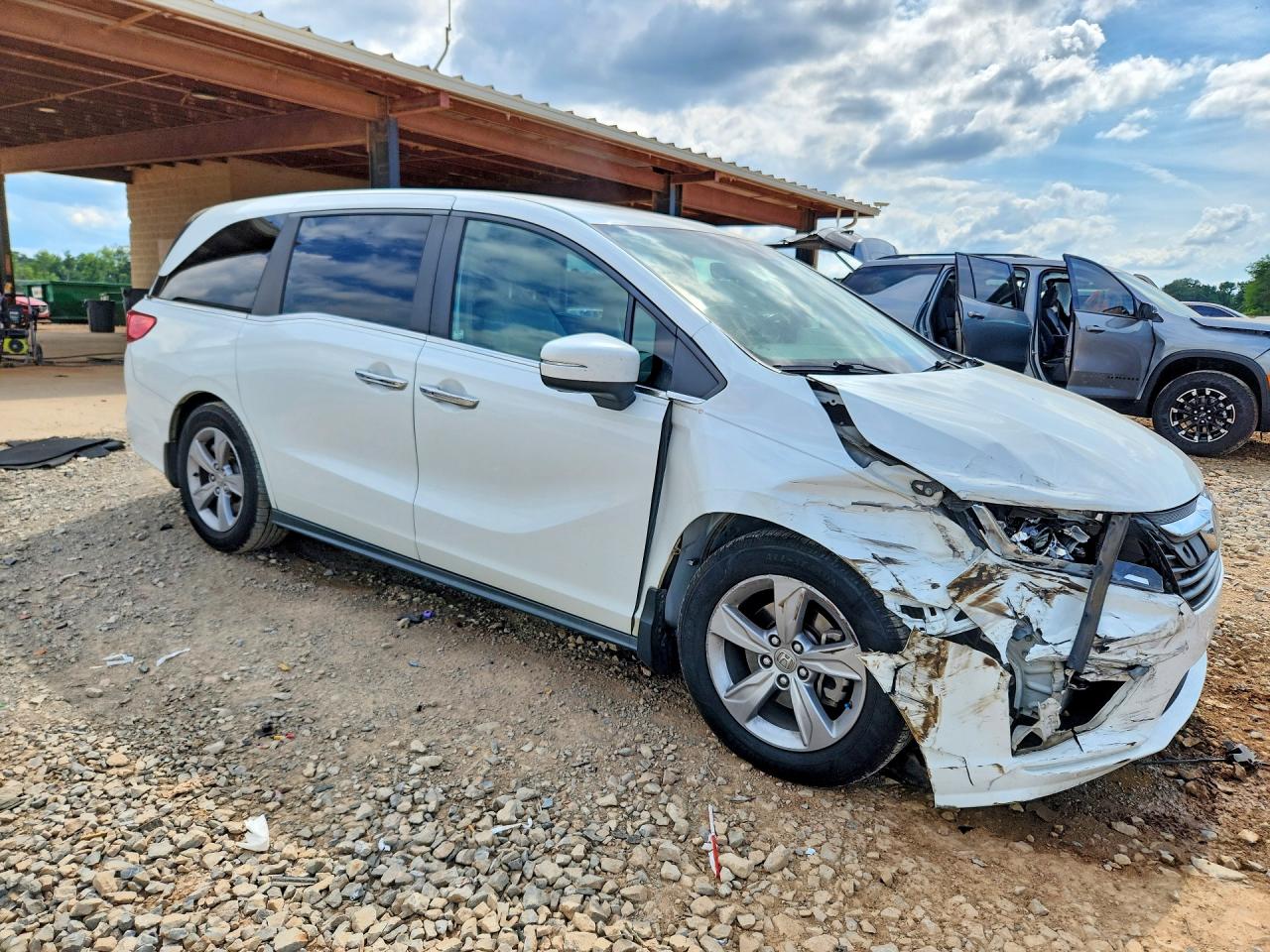 2020 Honda Odyssey Exl White vin: 5FNRL6H73LB038024
