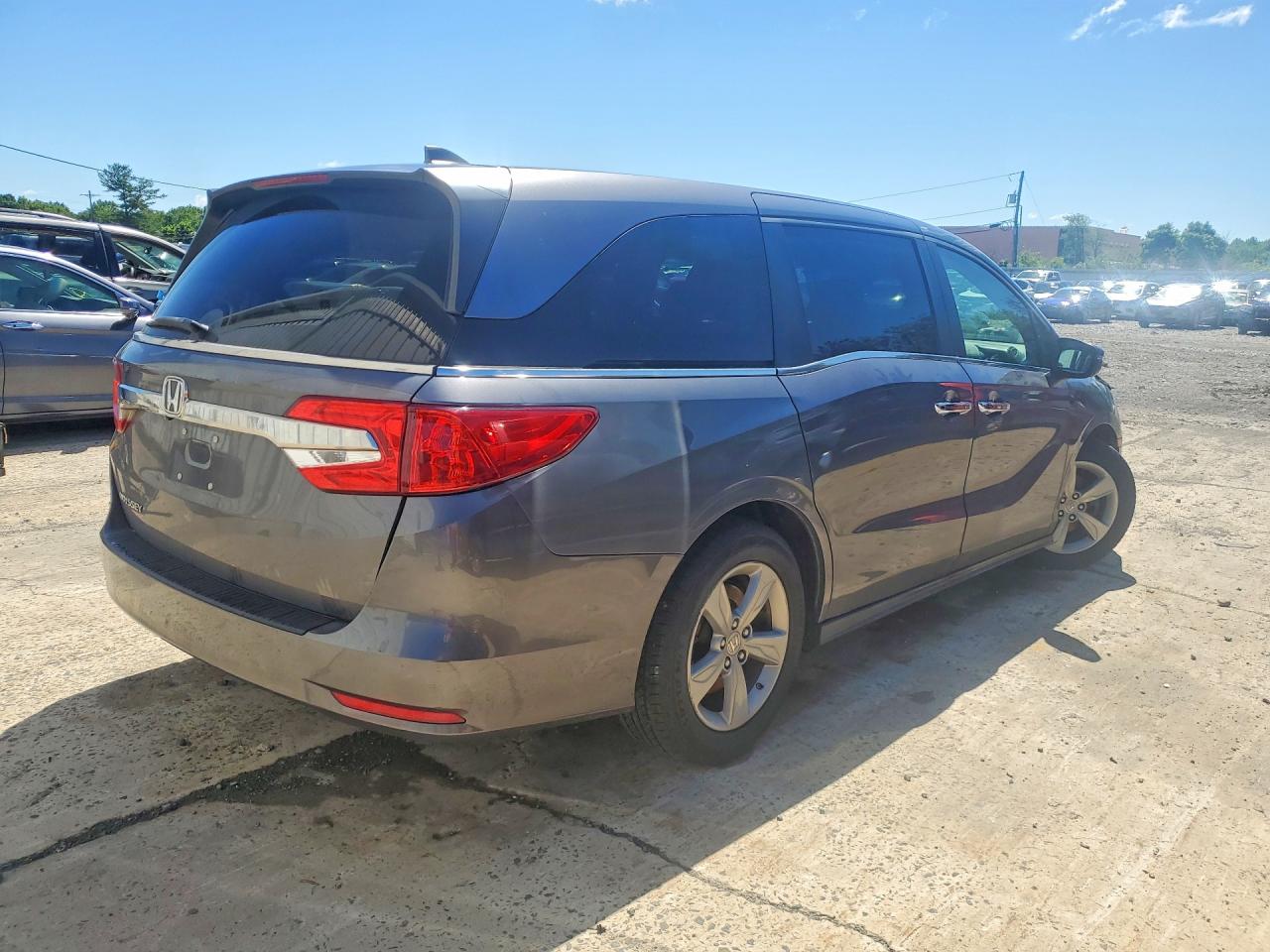 2020 Honda Odyssey Exl Silver vin: 5FNRL6H73LB072948