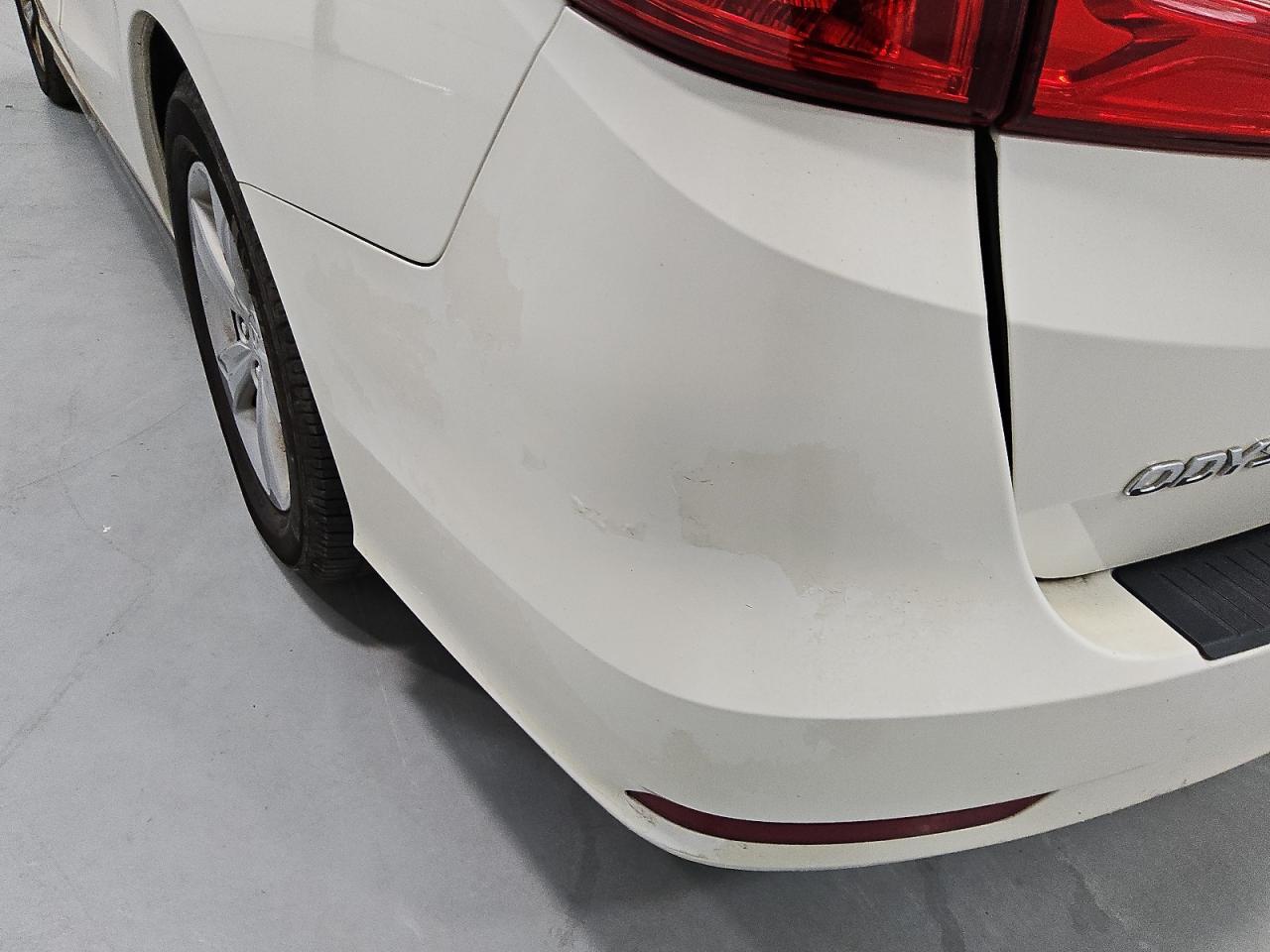 2019 Honda Odyssey Exl Белый vin: 5FNRL6H75KB053297 Damage: Rear Bumper, Oxidized, > 12 Inches