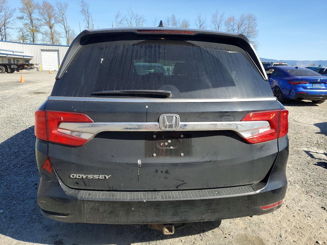 2018 Honda Odyssey Exl Черный vin: 5FNRL6H76JB012739