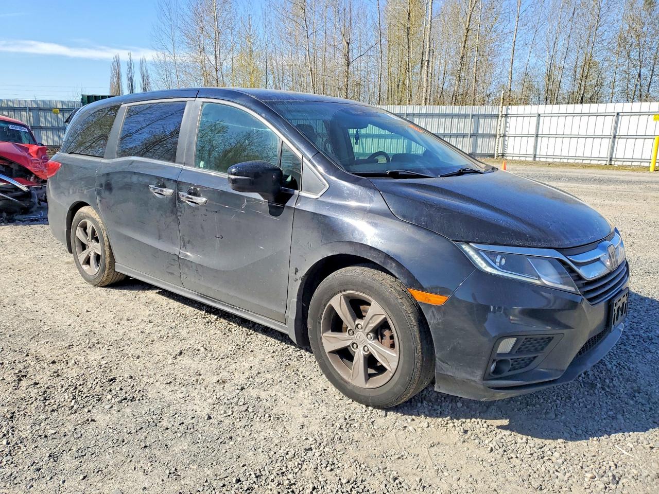 2018 Honda Odyssey Exl Черный vin: 5FNRL6H76JB012739