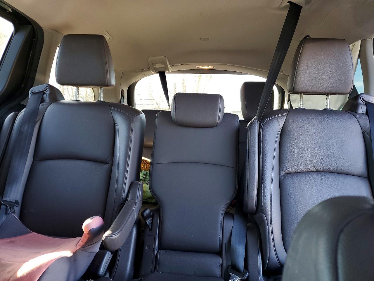 2018 Honda Odyssey Exl Черный vin: 5FNRL6H76JB012739