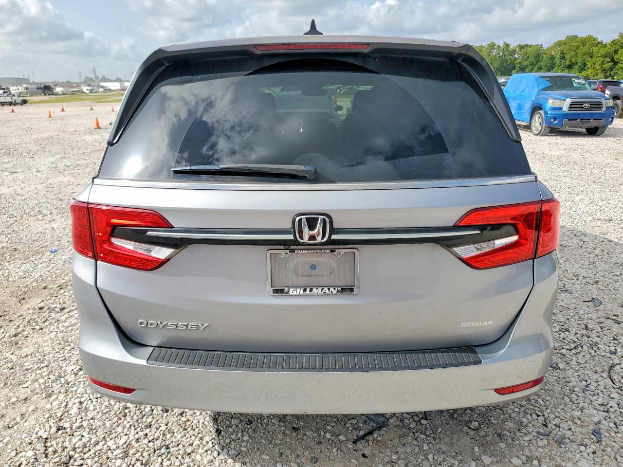 2022 Honda Odyssey Exl Silver vin: 5FNRL6H76NB013184