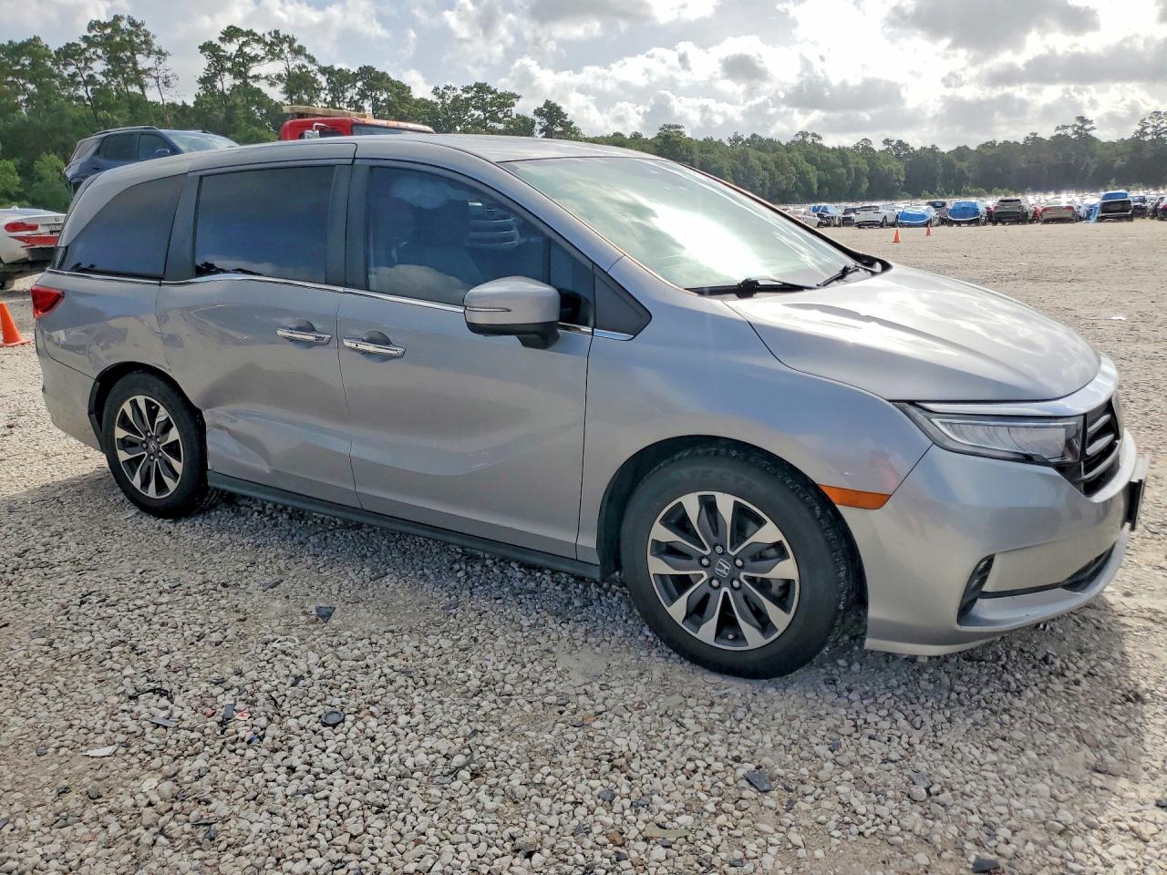 2022 Honda Odyssey Exl Silver vin: 5FNRL6H76NB013184