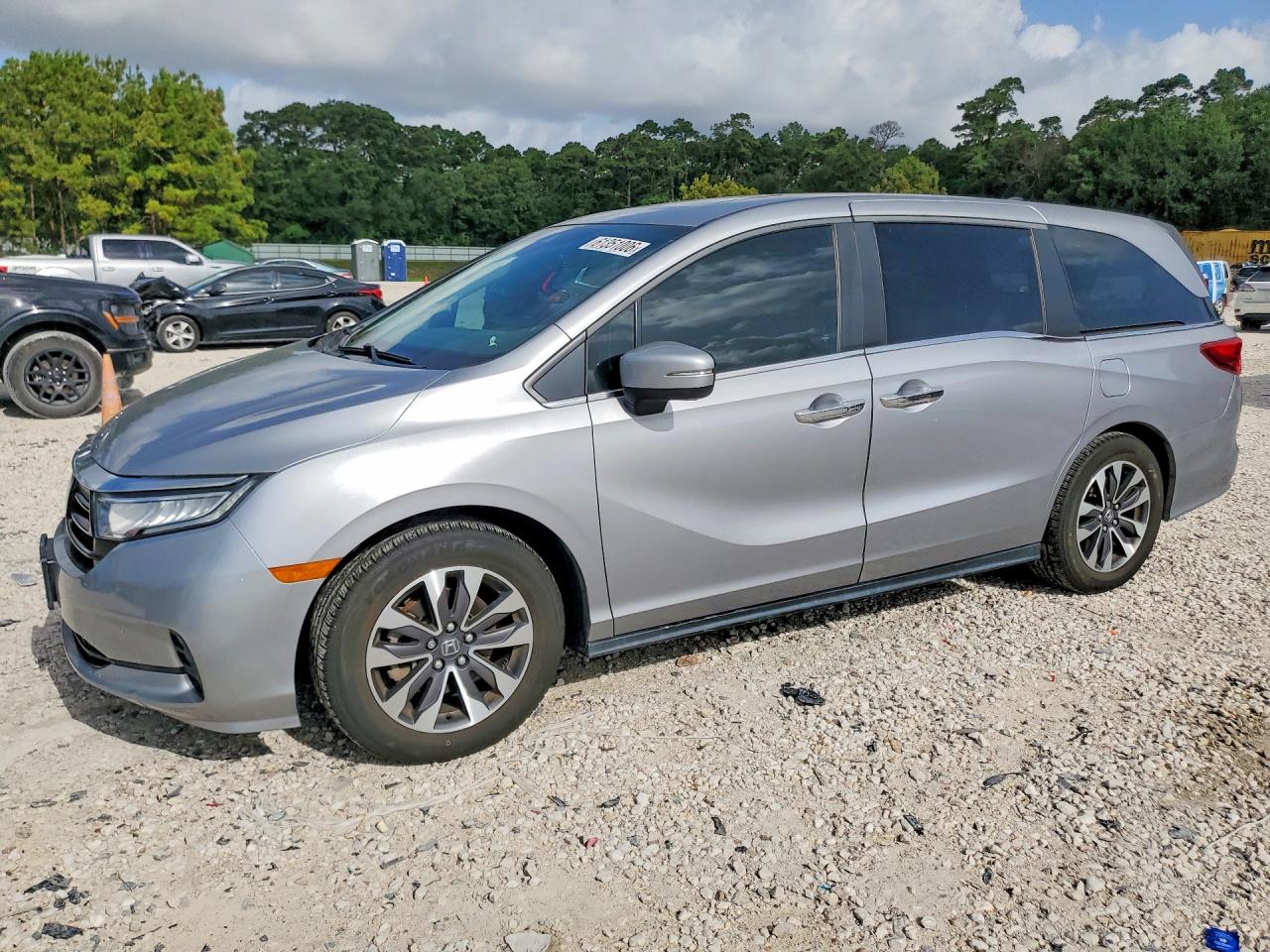 2022 Honda Odyssey Exl Silver vin: 5FNRL6H76NB013184