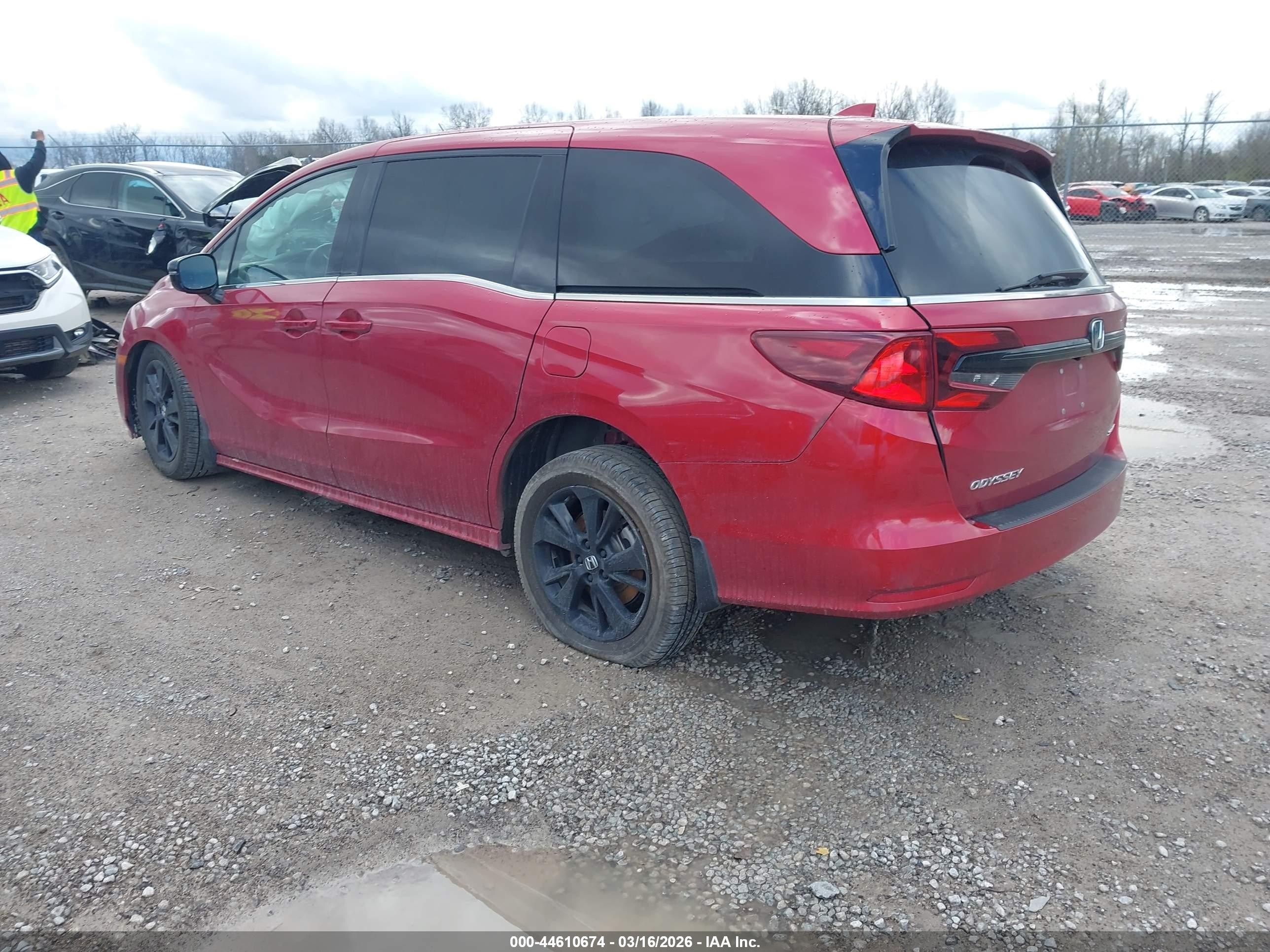 2024 Honda Odyssey Sport Красный vin: 5FNRL6H76RB008329