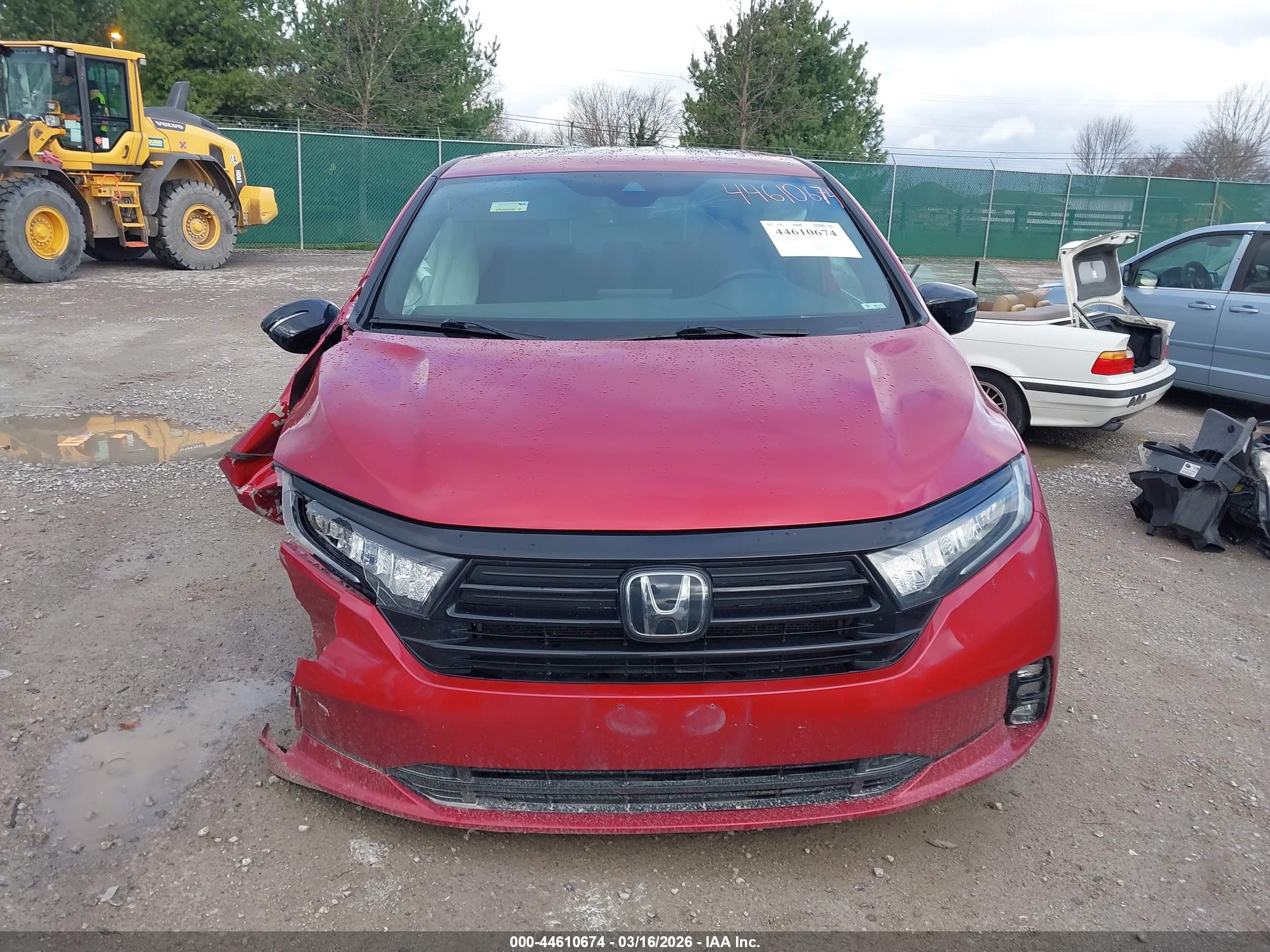 2024 Honda Odyssey Sport Красный vin: 5FNRL6H76RB008329