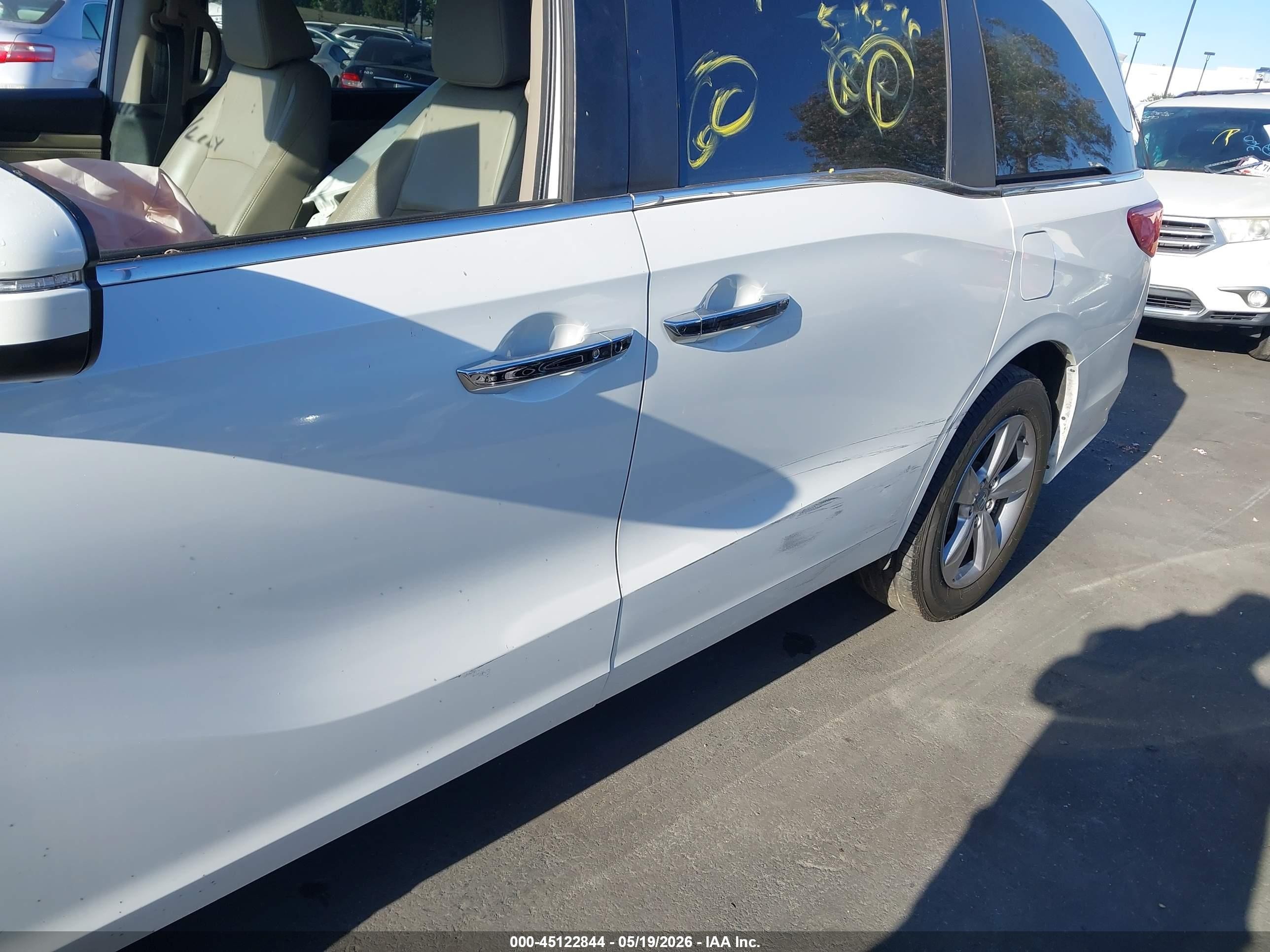 2020 Honda Odyssey Ex-l/ex-l W/navi   Res White vin: 5FNRL6H77LB009531