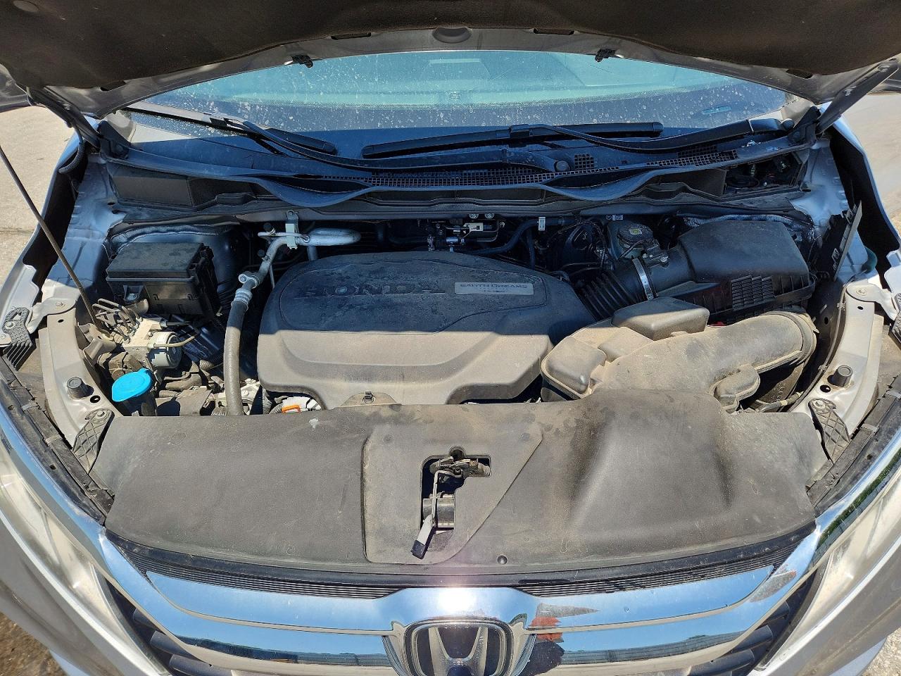 2018 Honda Odyssey Exl Silver vin: 5FNRL6H79JB020141