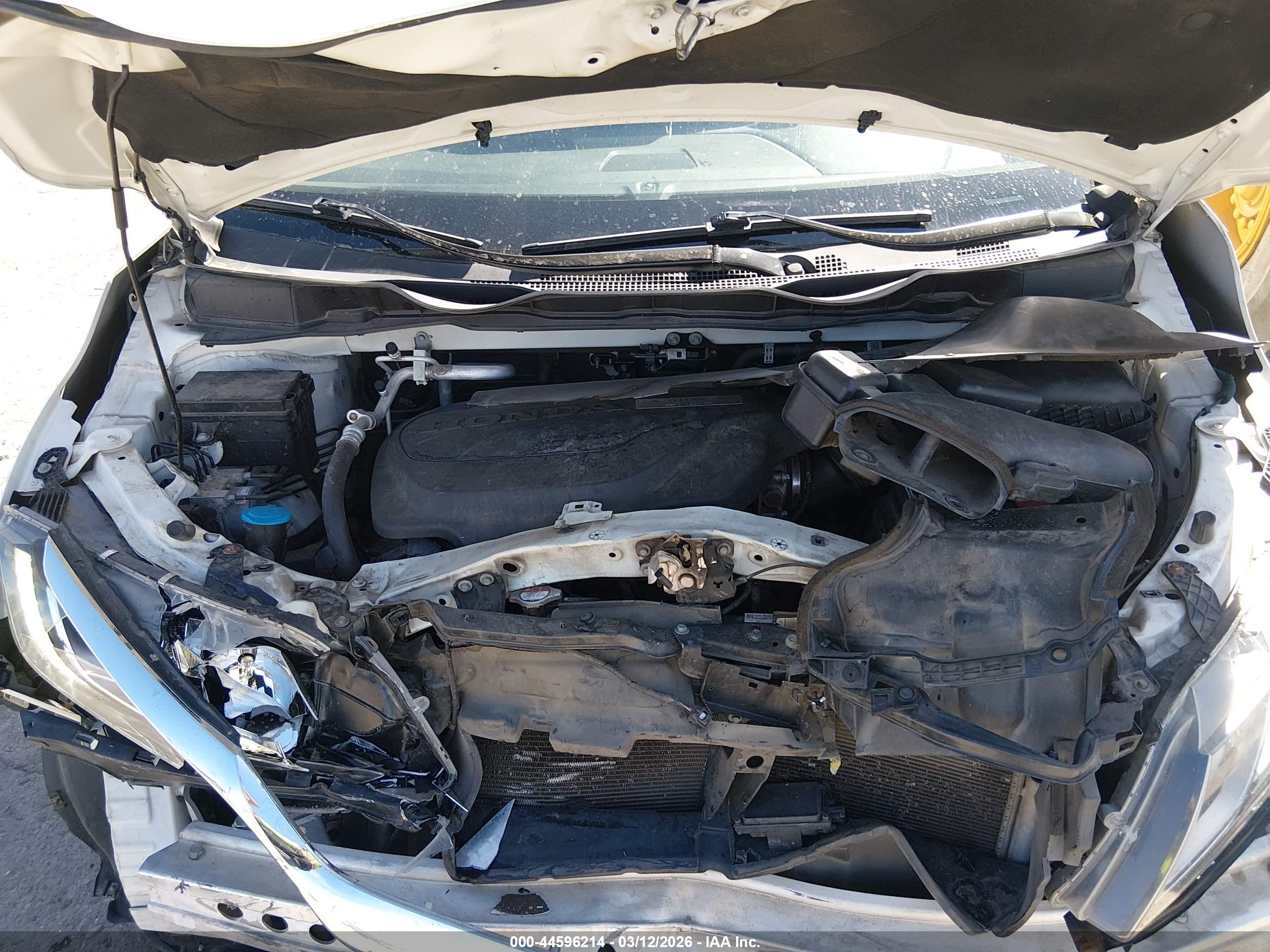 2018 Honda Odyssey Ex-l Белый vin: 5FNRL6H79JB034248