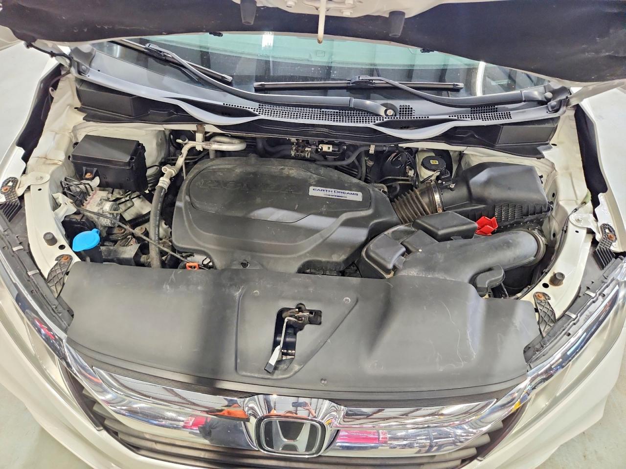 2020 Honda Odyssey Exl White vin: 5FNRL6H79LB051862