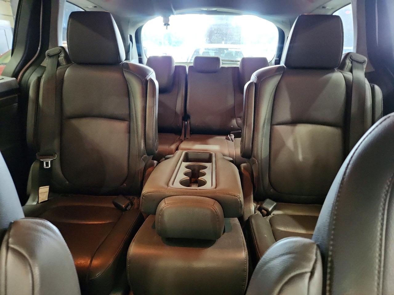 2020 Honda Odyssey Exl White vin: 5FNRL6H79LB051862