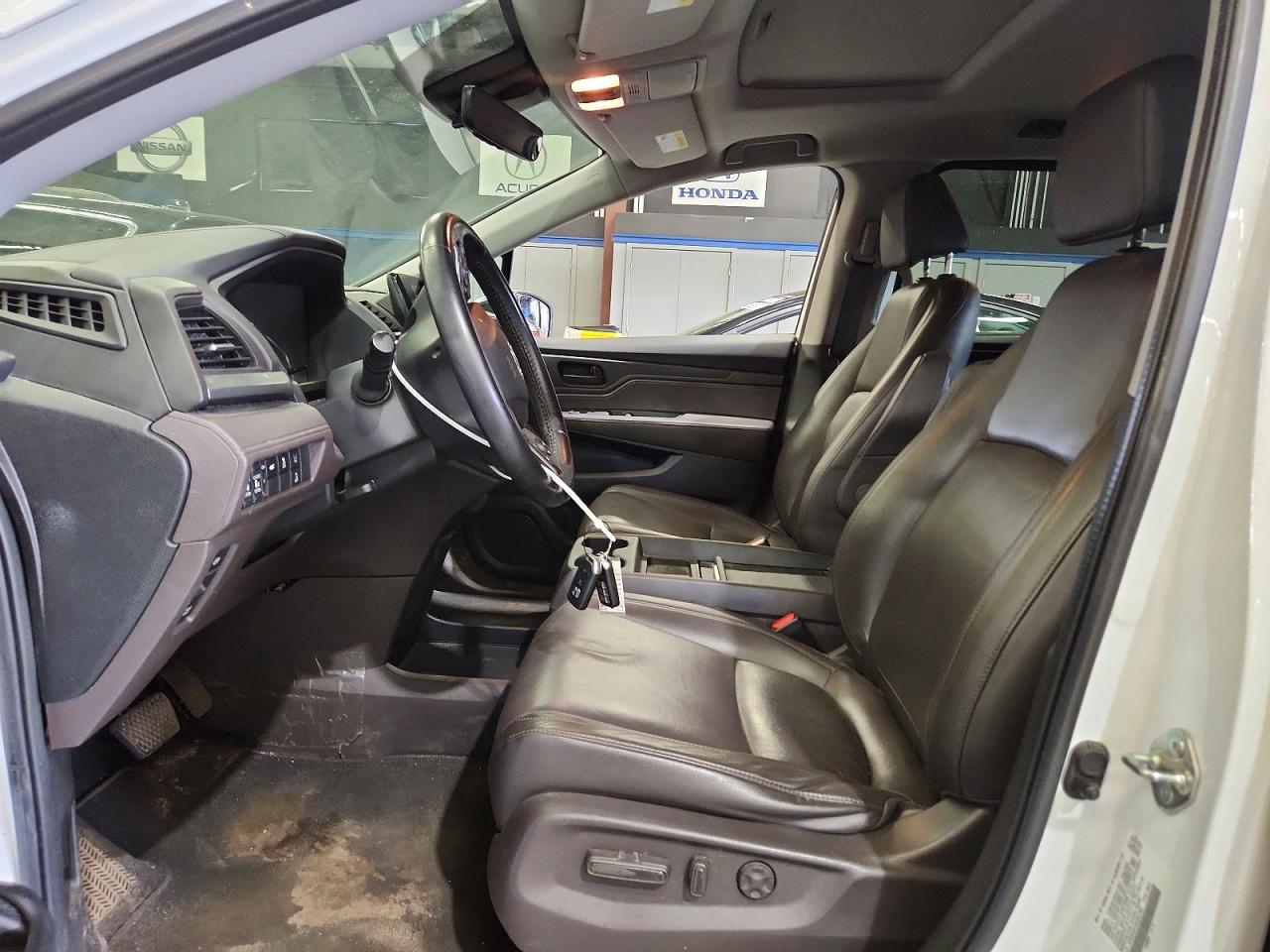 2020 Honda Odyssey Exl White vin: 5FNRL6H79LB051862