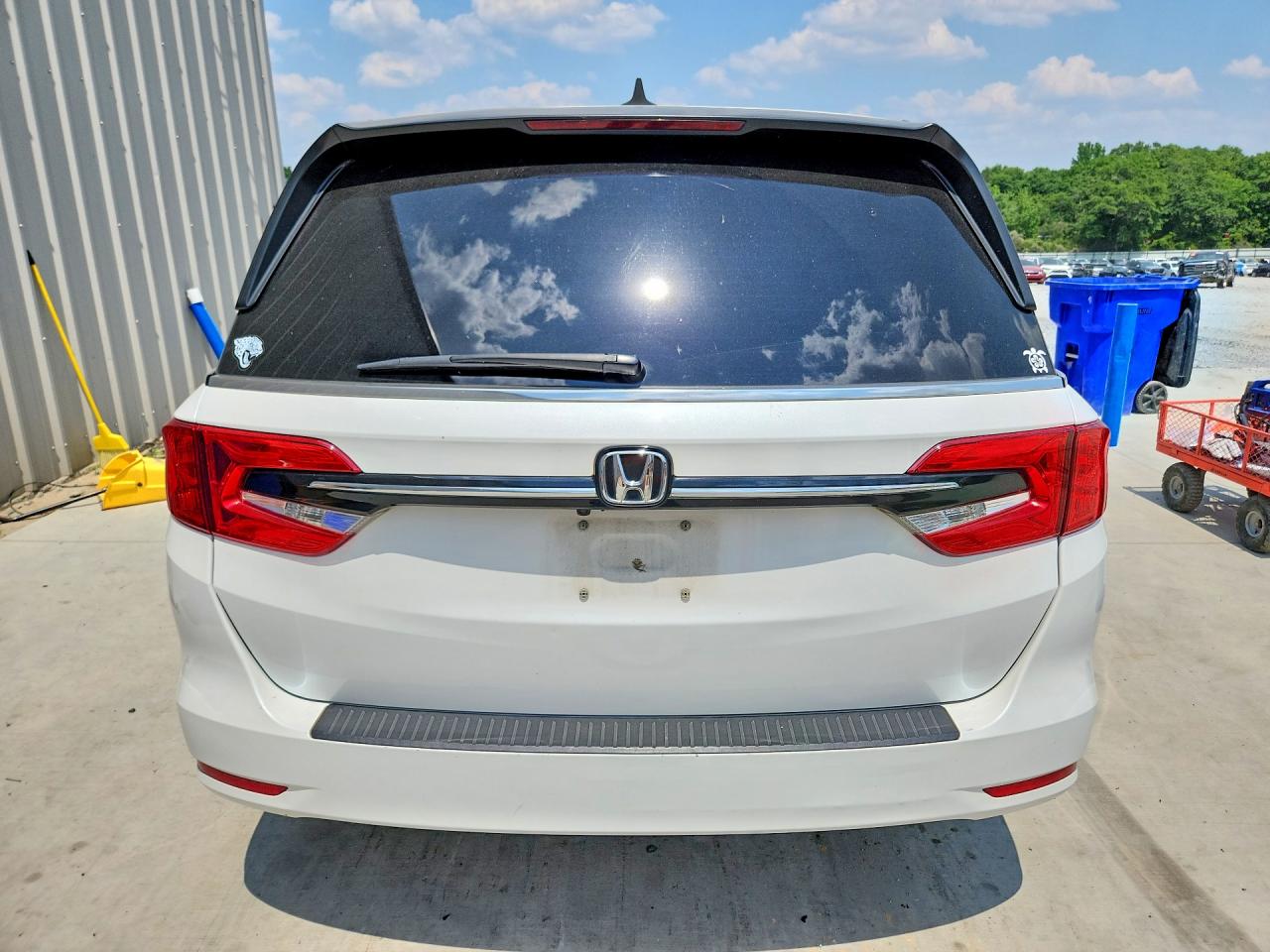 2022 Honda Odyssey Exl White vin: 5FNRL6H7XNB045121