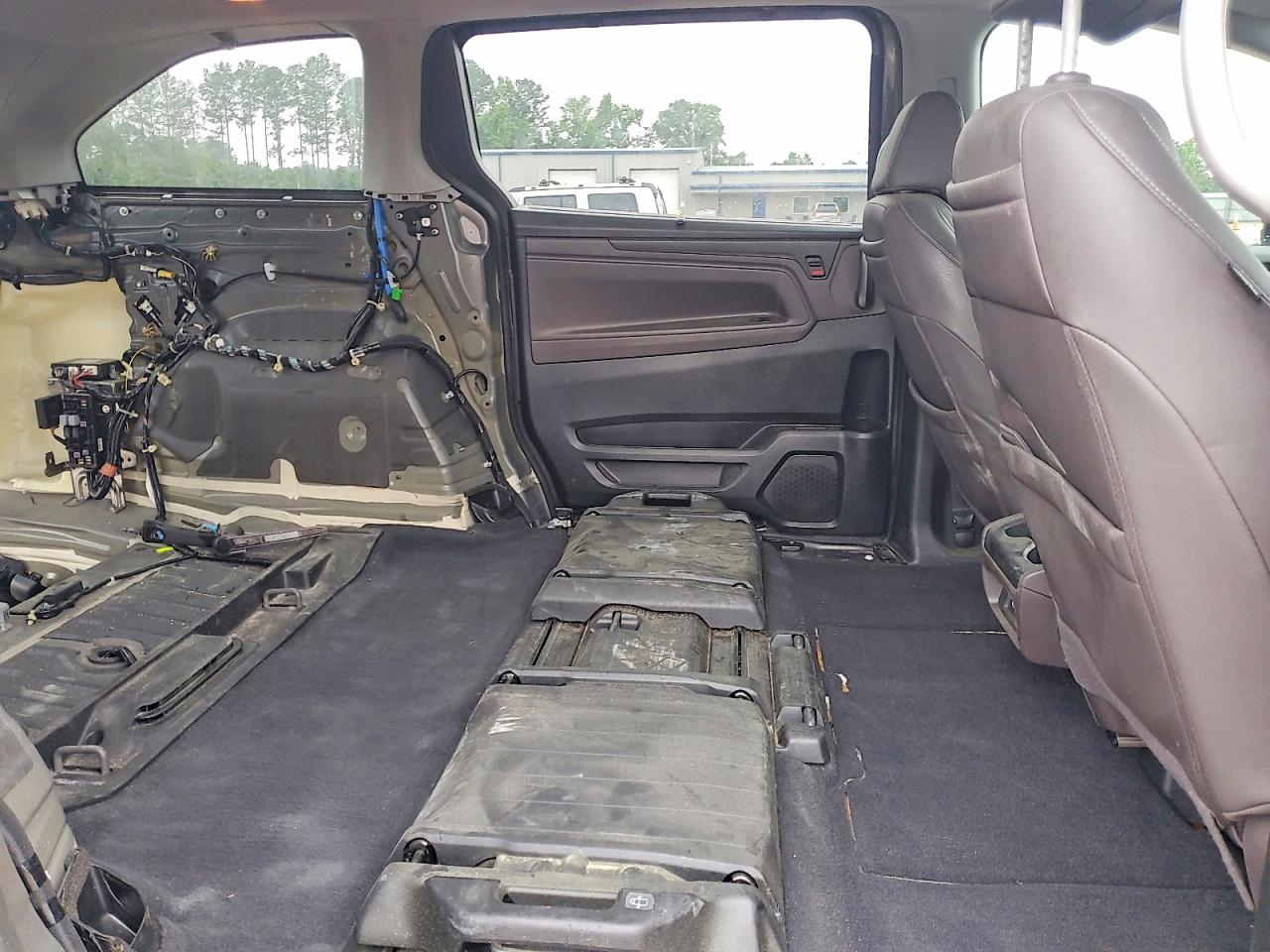 2022 Honda Odyssey Touring Gray vin: 5FNRL6H80NB042088