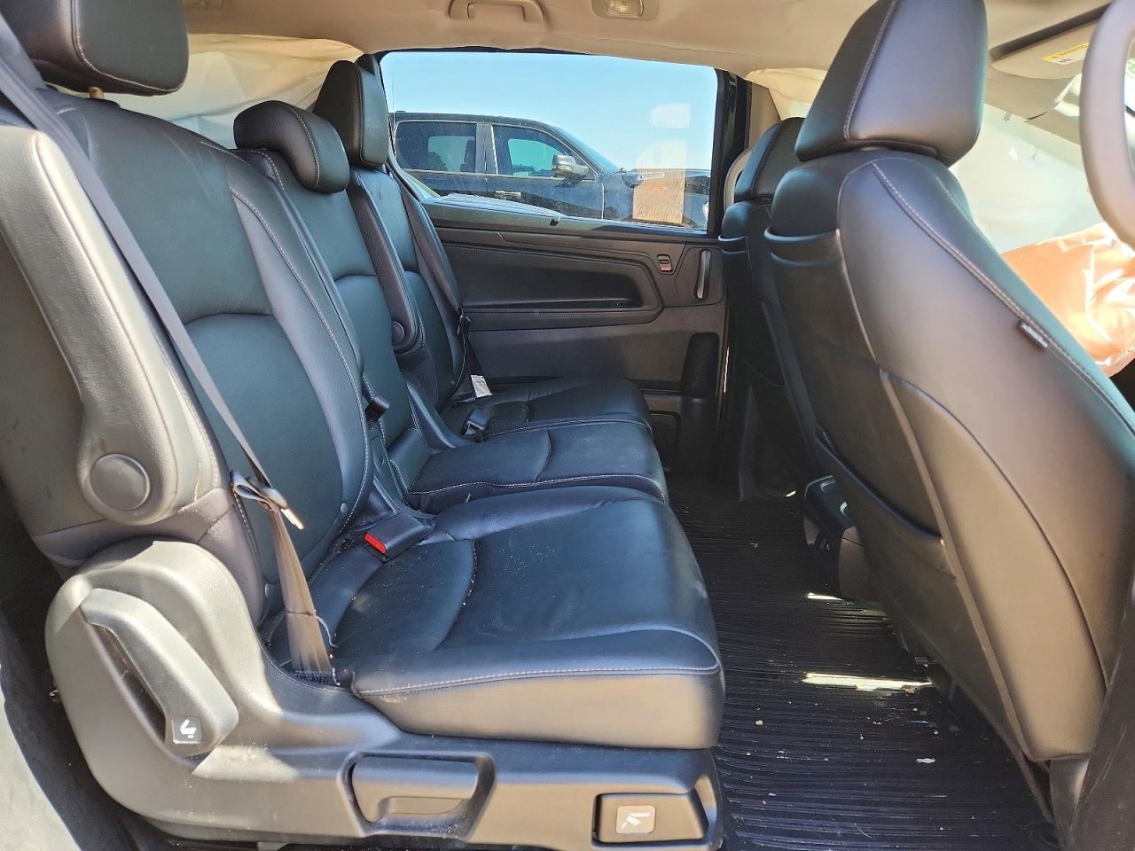 2021 Honda Odyssey Touring Black vin: 5FNRL6H81MB035780