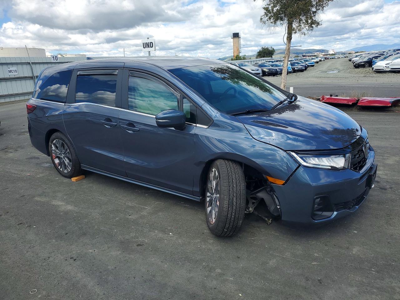 2026 Honda Odyssey Touring Синий vin: 5FNRL6H81TB033817