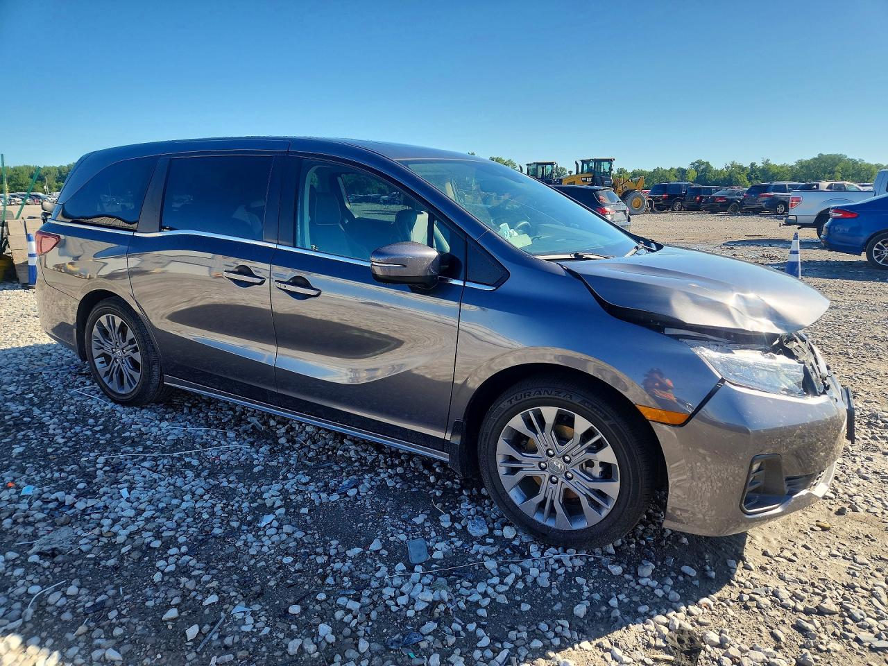 2026 Honda Odyssey Touring Gray vin: 5FNRL6H82TB000423