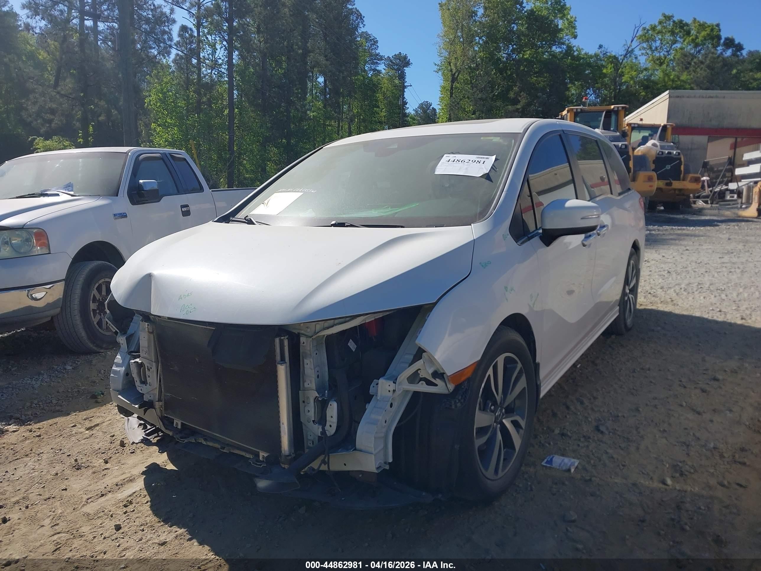 2021 Honda Odyssey Touring Белый vin: 5FNRL6H83MB007320